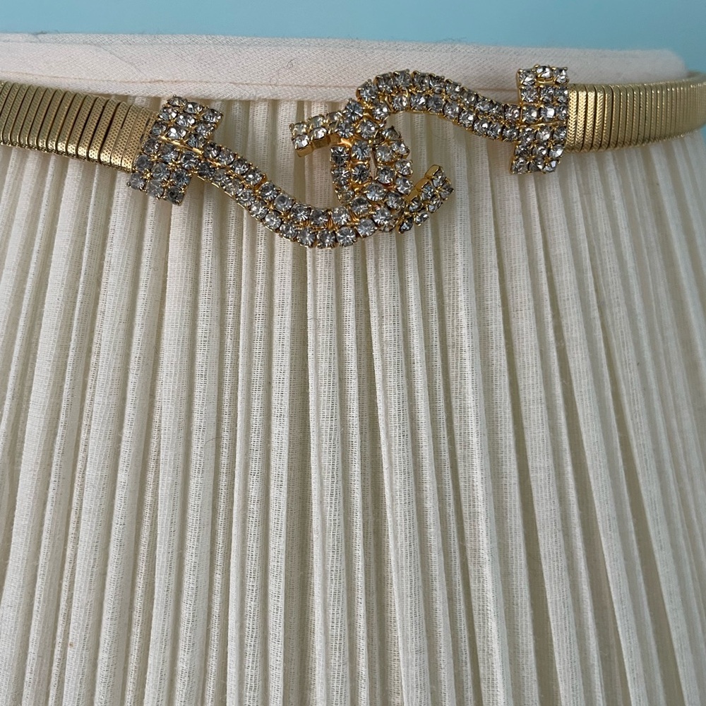 EUC Stretch goldtone and rhinestone belt